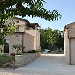 Country house Nelle Marche Montalto delle Marche