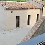 Nelle Marche Country house *