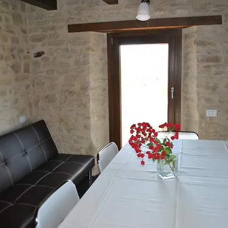 Casa di campagna Nelle Marche