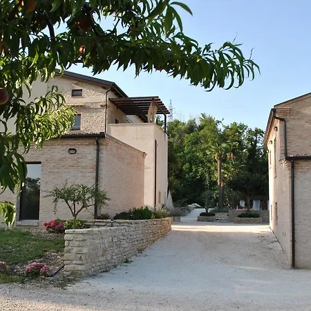Casa rural Nelle Marche Montalto delle Marche